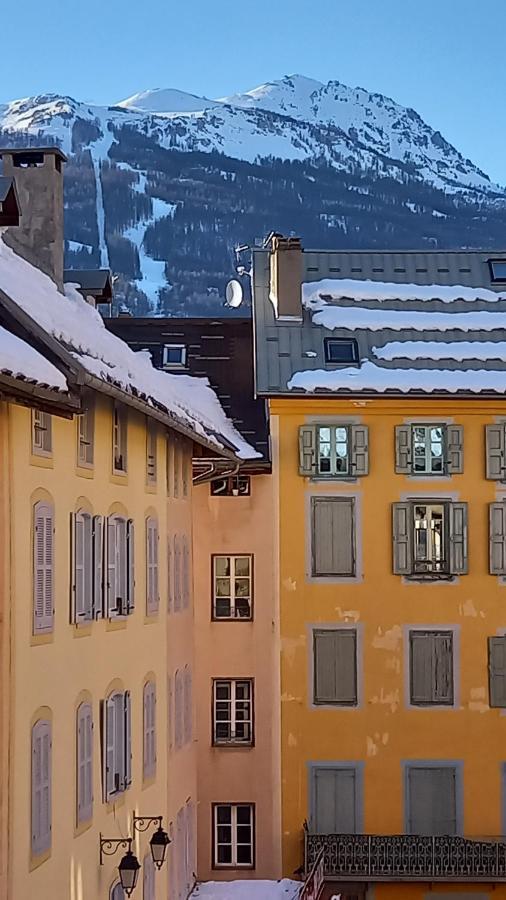 Appartement De Charme Le 1707 Au Coeur De La Cite Vauban Μπριανσόν Εξωτερικό φωτογραφία